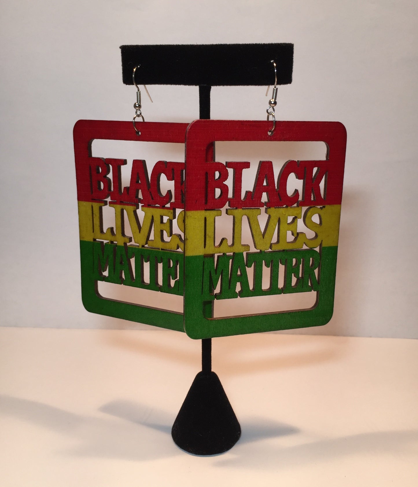 Black Lives Matter Earrings - Black10.com